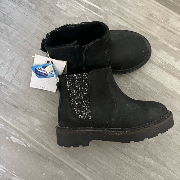 Zara Toddler Boot Size 6 - Picture 1 of 3